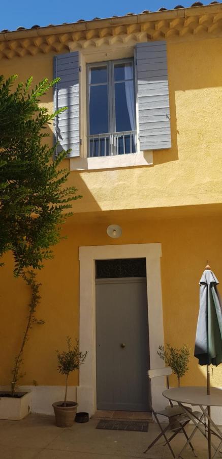 Jolie Maison De Ville La Petite Magnanerie La Roque-d'Antheron Zewnętrze zdjęcie