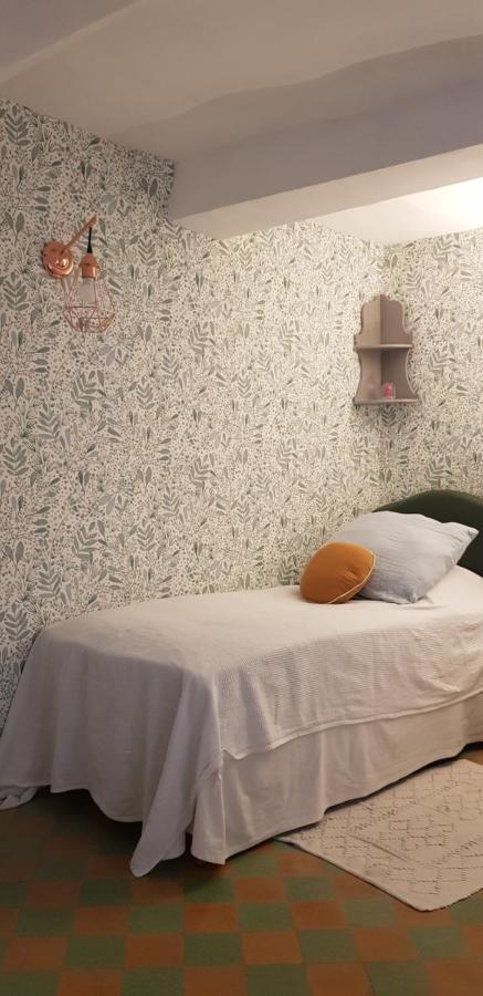 Jolie Maison De Ville La Petite Magnanerie La Roque-d'Antheron Zewnętrze zdjęcie
